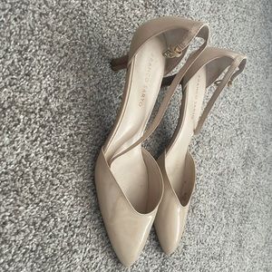 Franco Sorto beige low heels